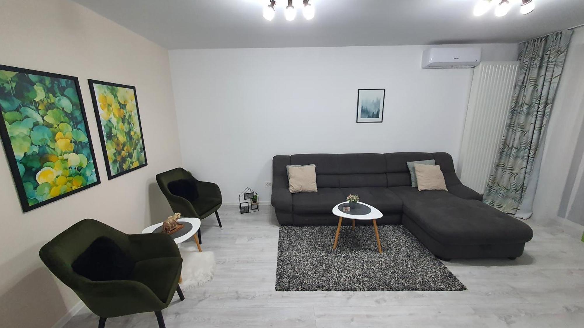 Green Apartment Coresi Brasov Exterior photo