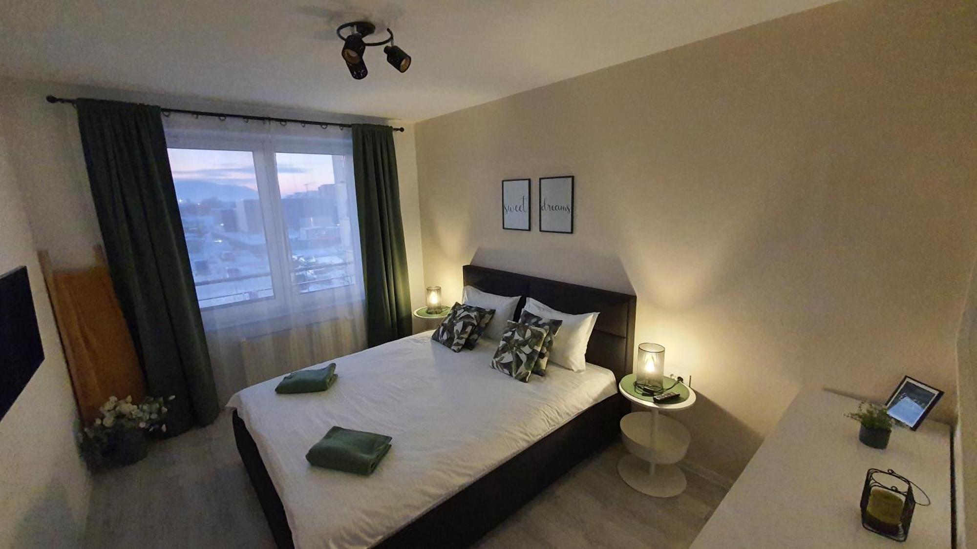 Green Apartment Coresi Brasov Exterior photo